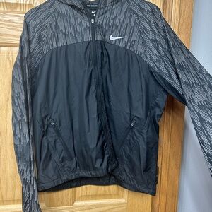 Nike Reflective Running Windbreaker